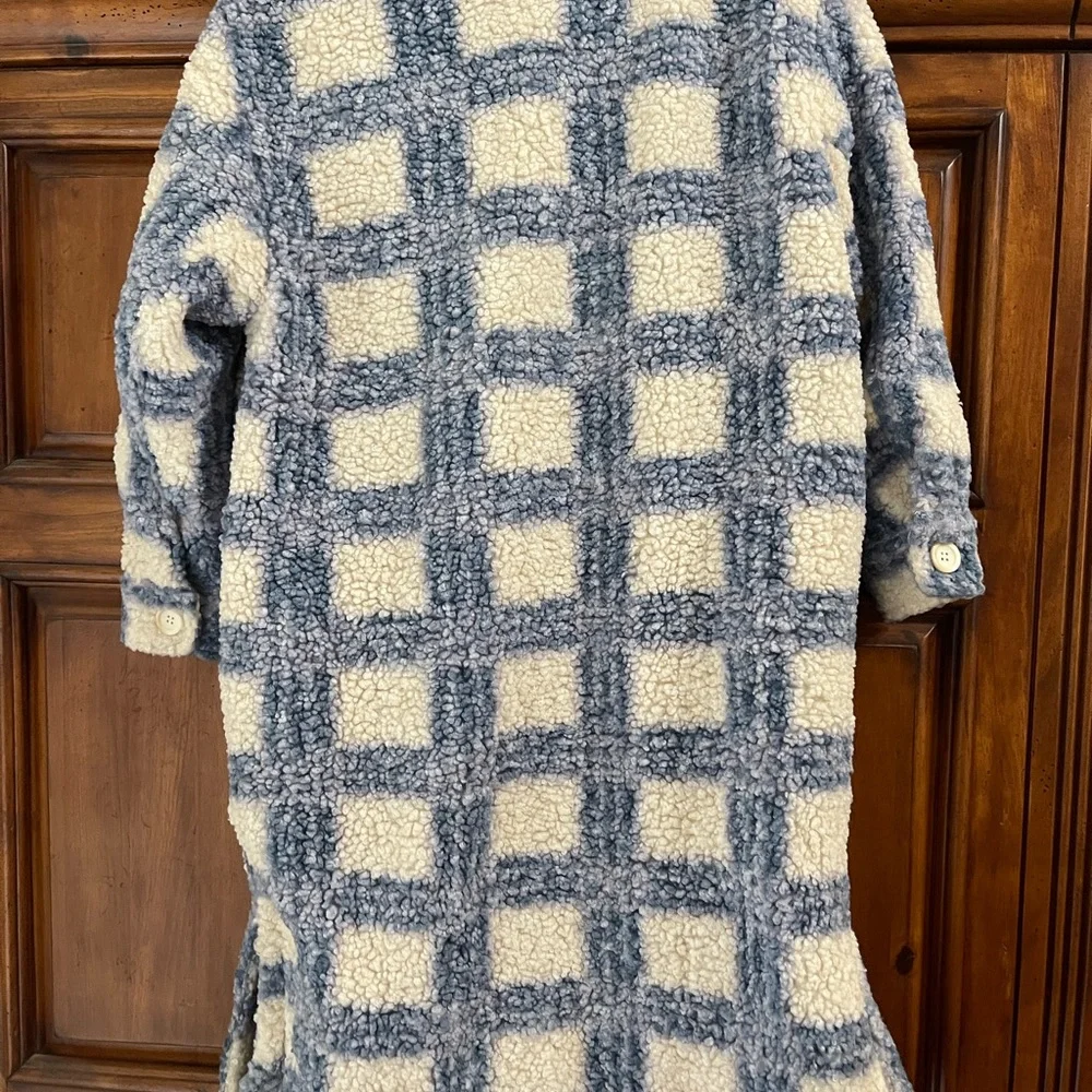 Plaid Sherpa Jacket Mable Shacket - Picture 3 of 8